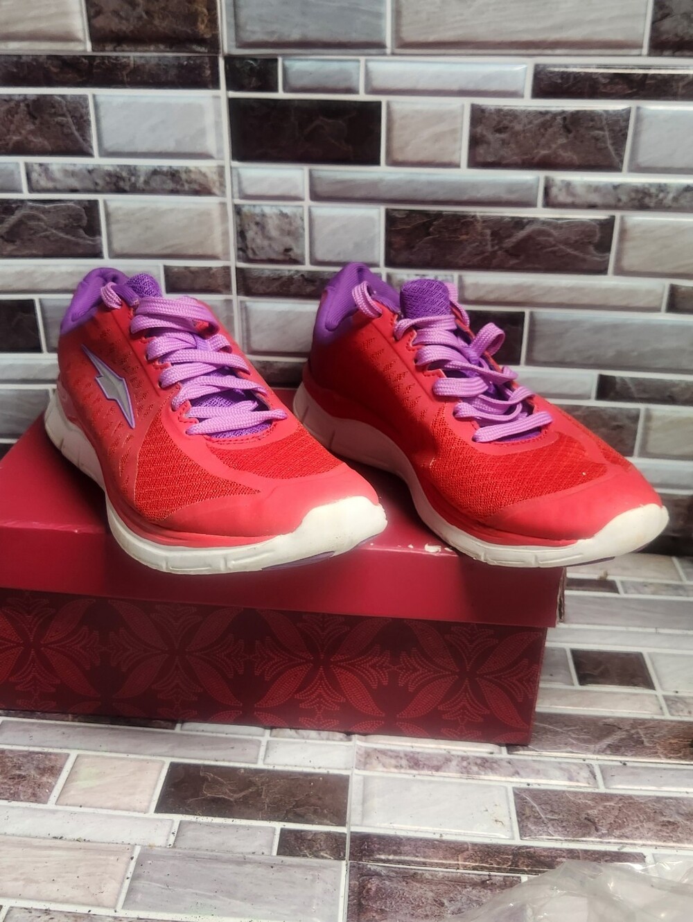 AVIA Red & Purple Women's Running Sneakers